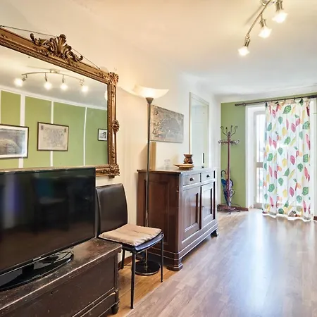 Central Apartment Апартаменты