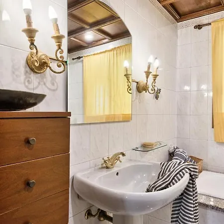 Central Apartment * Турин