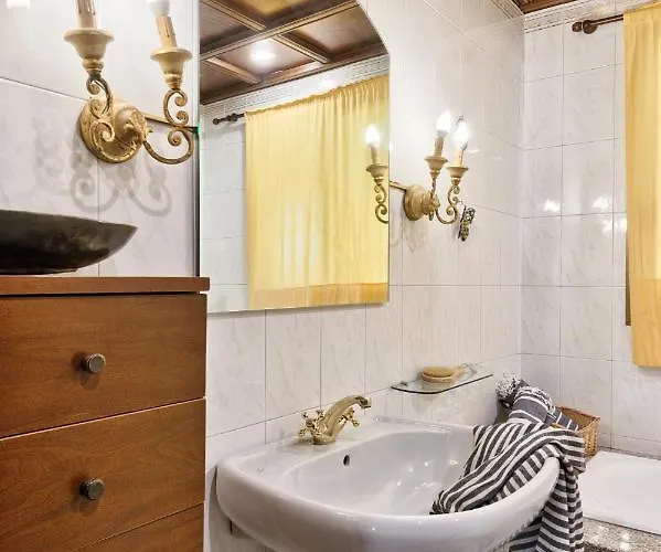 Central Apartment * Turyn